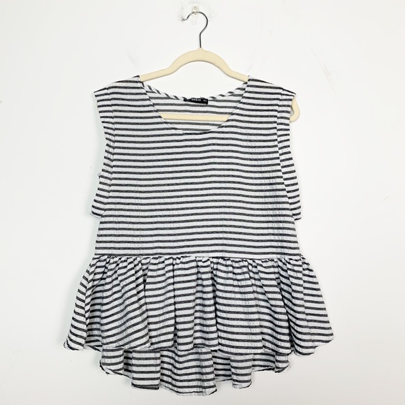 SHEIN Tops - SHEIN Striped Seersucker Peplum Top Gray White